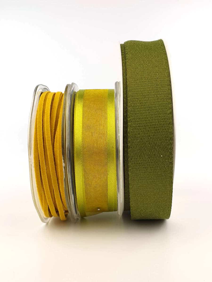 Tape package with 3 tapes