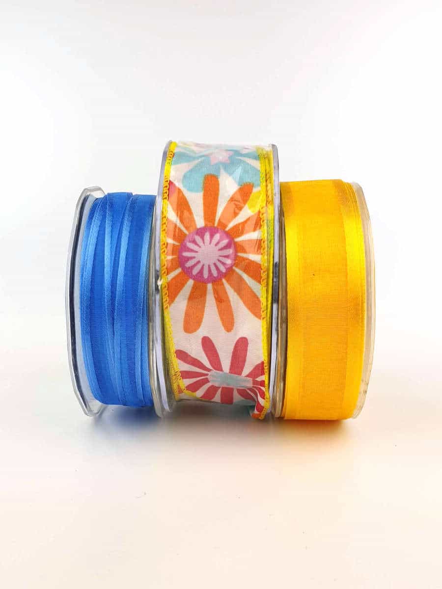 Tape package with 3 tapes