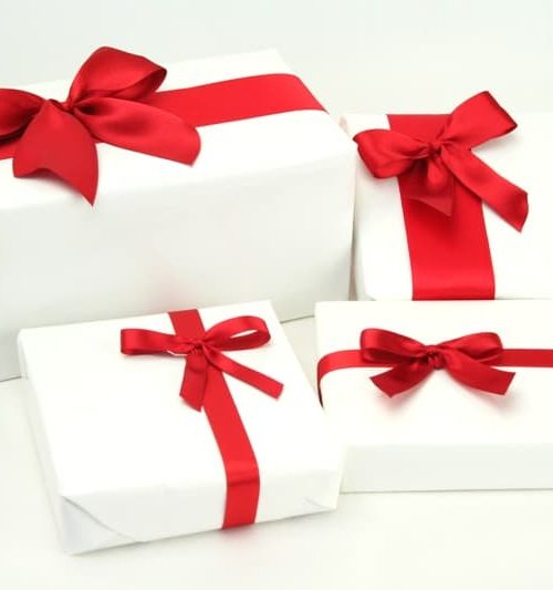 Finished satin ribbon bow, red, for gluing on