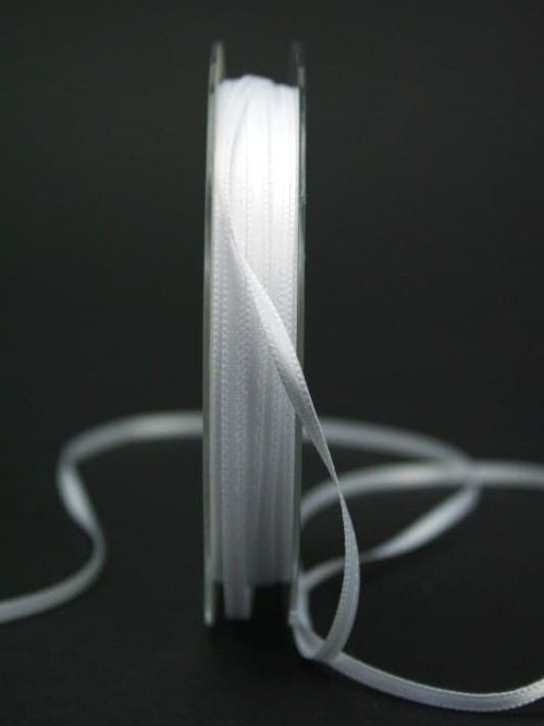 Satin ribbon 'double face' white, 3 mm wide